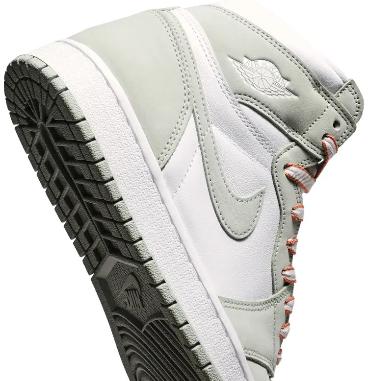 Nike Air Jordan 1 Retro High OG 'Seafoam'