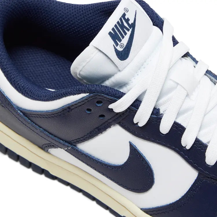 Nike Dunk Low 'Vintage Navy'