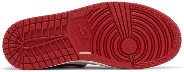 Nike Air Jordan 1 Retro High OG 'Newstalgia Chenille / Varsity Red'